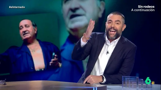 Dani Mateo analiza las palabras de Cerezo antes del derbi madrileño: "Se entendió mejor a Jesús Gil hablando de racismo" El presidente del Atlético de Madrid fue preguntado, antes del partido que enfrentó a los colchoneros con el Real Madrid, sobre la posibilidad de que hubiera disturbios o cánticos racistas durante el encuentro.