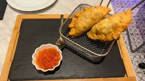 Empanadas fritas del restaurante Perón-Perón Empanadas fritas del restaurante Perón-Perón