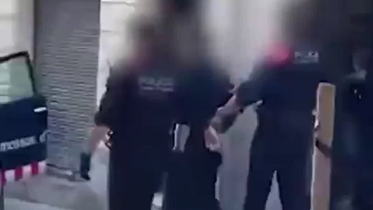 Desarticulado un grupo especializado en robos con fuerza con marcadores en Barcelona Desarticulado un grupo especializado en robos con fuerza con marcadores en Barcelona