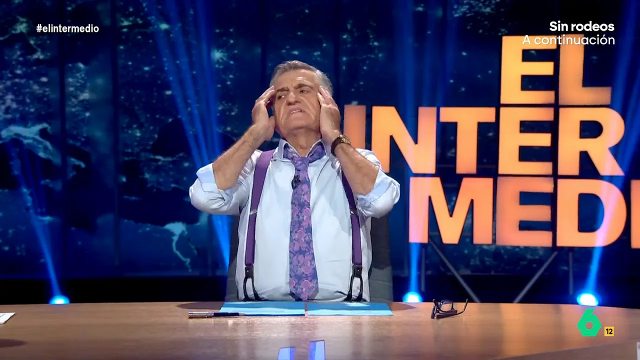"Se ve que el juez Peinado es muy dado a los despistes, cualquier día hace un pedido de Amazon, se equivoca y aparece el repartidor en Génova 13", comenta Wyoming en este vídeo tras aplazar la Audiencia de Madrid el caso de Begoña Gómez.