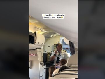 El emotivo discurso de un piloto que se jubila en su último vuelo