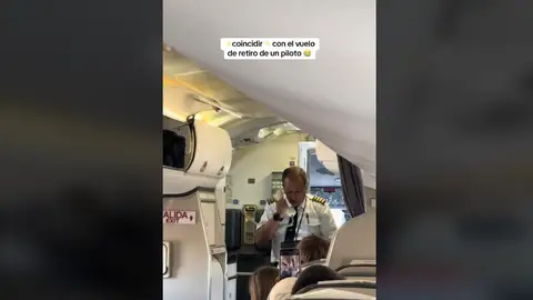 El emotivo discurso de un piloto que se jubila en su último vuelo El emotivo discurso de un piloto que se jubila en su último vuelo