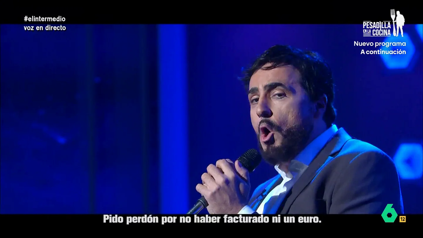 'Alvise Pérez' se confiesa versionando a Antonio Orozco: "Pido perdón por no haber facturado ni un euro" El 'eurodiputado' hace su propia versión de la canción 'Devuélveme la vida' para pedir perdón ante todas las críticas que ha recibido.