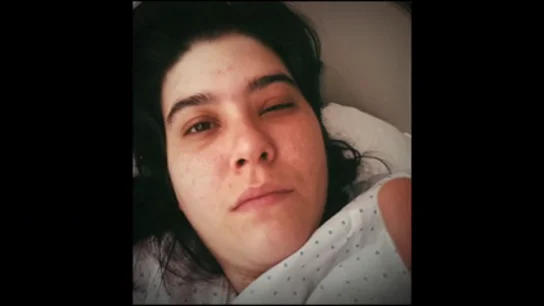 "Firmé el contrato de trabajo en el hospital": cuando el envenenador de El Lavaderu la tomó con una nueva compañera "Firmé el contrato de trabajo en el hospital": cuando el envenenador de El Lavaderu la tomó con una nueva compañera