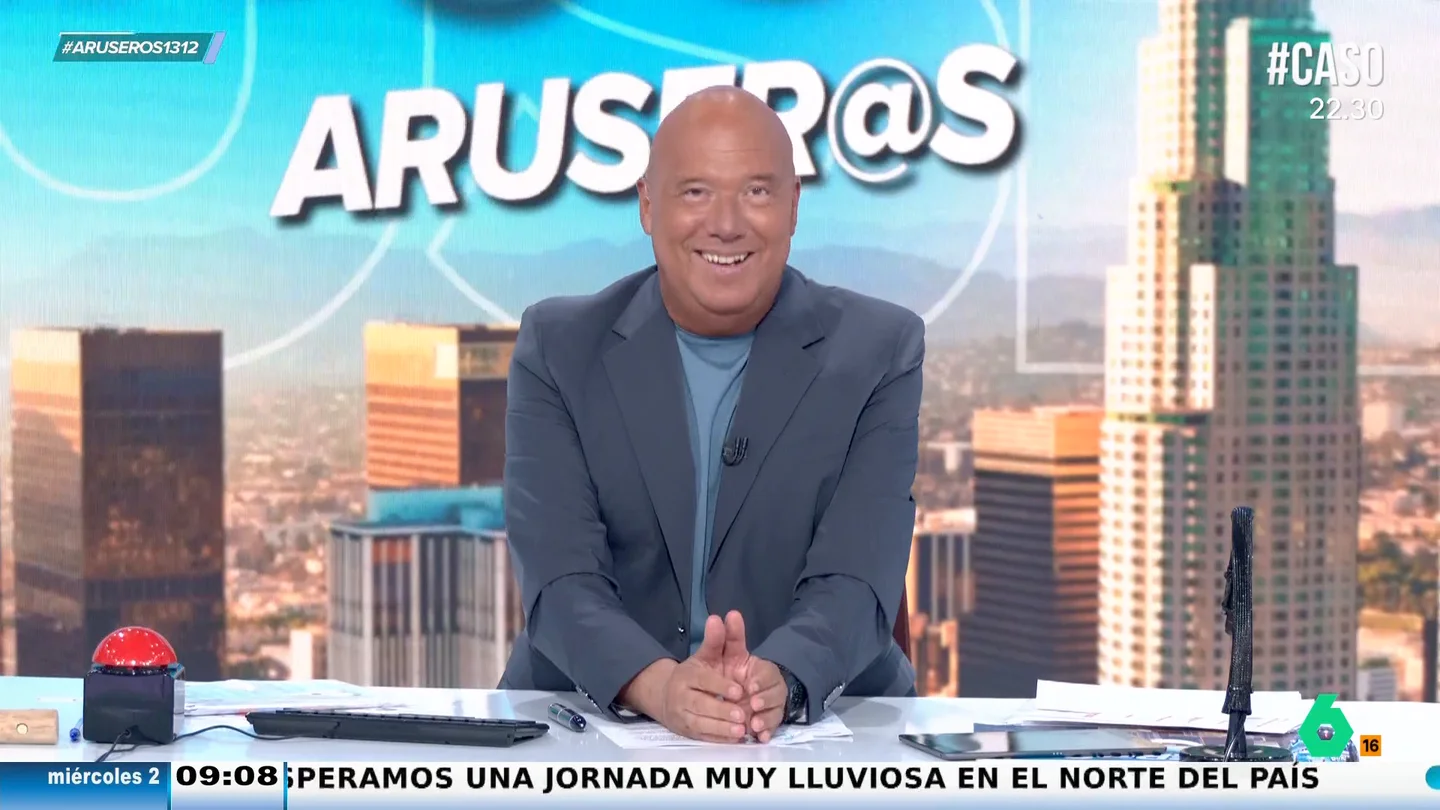 "Si un día ponéis laSexta y no aparece nadie...": Alfonso Arús avisa a los espectadores tras su confesión en directo "Si un día ponéis laSexta y no aparece nadie...": Alfonso Arús avisa a los espectadores tras su confesión en directo