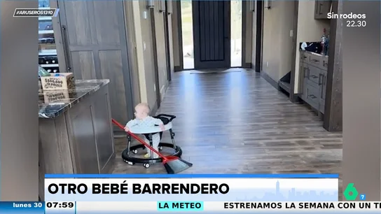La reacción de Angie Cárdenas al ver el viral del bebé barrendero: "Es como un robot aspirador" La reacción de Angie Cárdenas al ver el viral del bebé barrendero: "Es como un robot aspirador"
