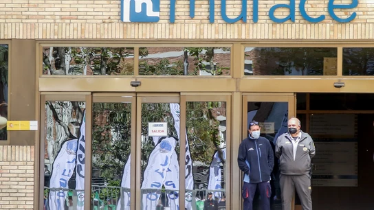 Edificio de Muface durante la protesta de funcionarios contra los recortes que han sufrido el 18 de abril de 2022 Edificio de Muface durante la protesta de funcionarios contra los recortes que han sufrido el 18 de abril de 2022