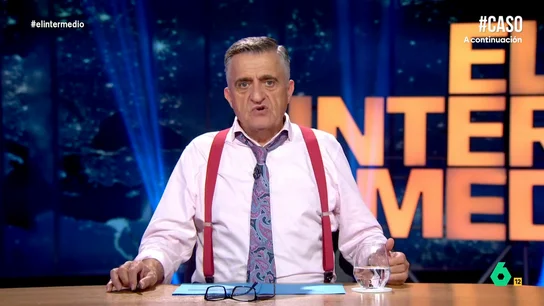 Wyoming explica el 'plantón' de Montero a la pareja de Ayuso: "Se ha marchado porque con la peluca de hoy no lo reconocía" Wyoming explica el 'plantón' de Montero a la pareja de Ayuso: "Se ha marchado porque con la peluca de hoy no lo reconocía"