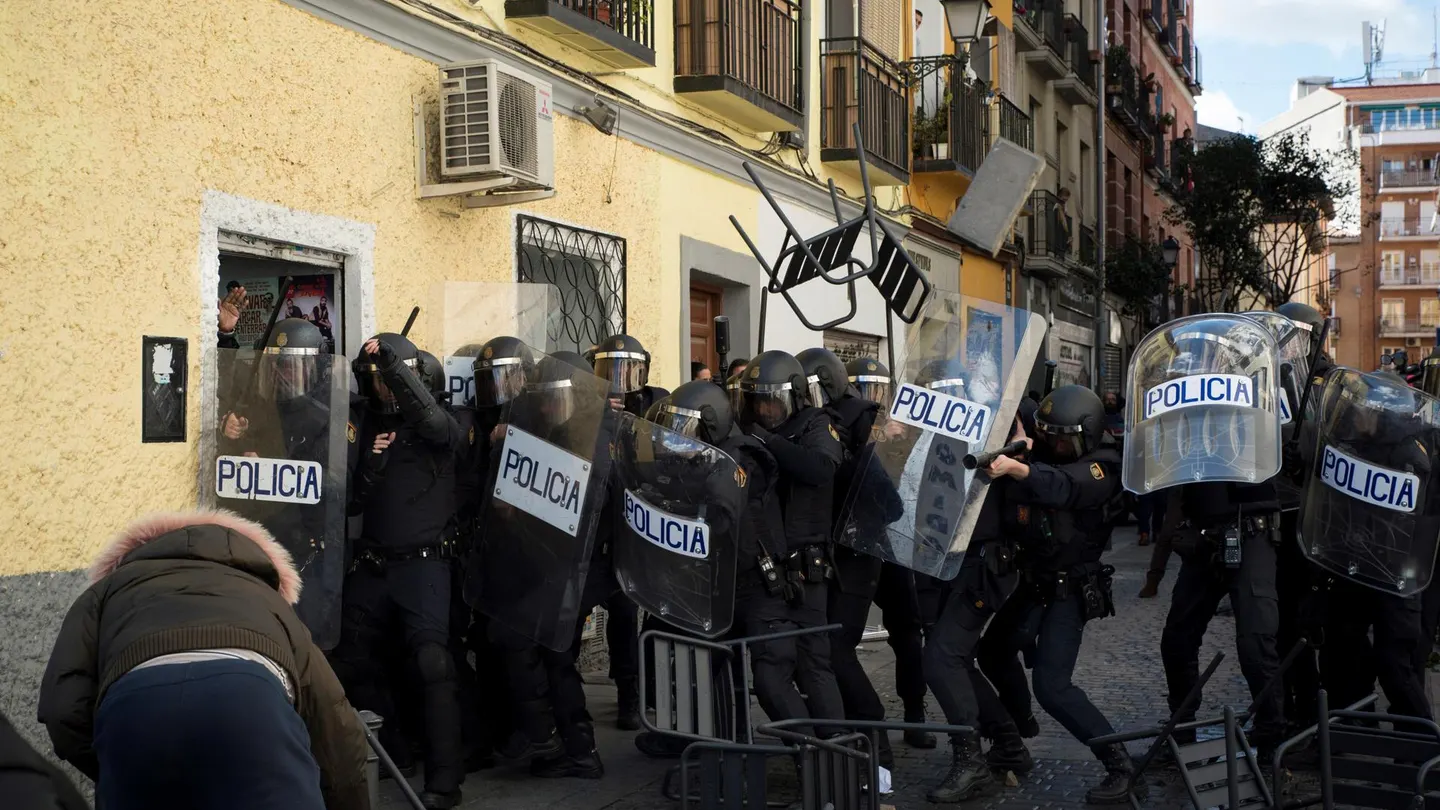 Agentes de la Unidad de Intervención Policial (UIP) en Madrid. Agentes de la Unidad de Intervención Policial (UIP) en Madrid.