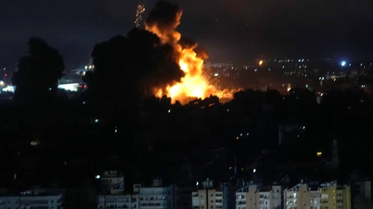 Bombardeos israelíes en los suburbios al sur de Beirut, Líbano, a 4 de octubre de 2024. Bombardeos israelíes en los suburbios al sur de Beirut, Líbano, a 4 de octubre de 2024.