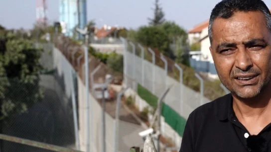 Un palestino vive encerrado en su casa en un asentamiento israelí en Cisjordania Un palestino vive encerrado en su casa en un asentamiento israelí en Cisjordania