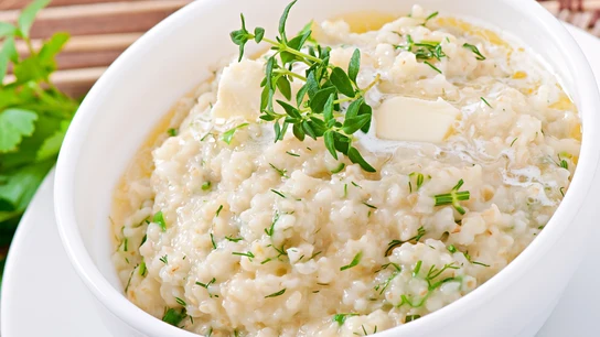 Un plato de arroz.  Un plato de arroz.