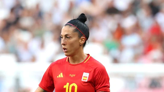 Jenni Hermoso, con España Jenni Hermoso, con España
