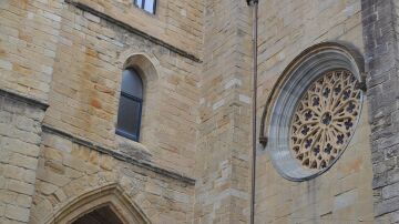 Detalle de la fachada de la Iglesia de San Vicente Mártir