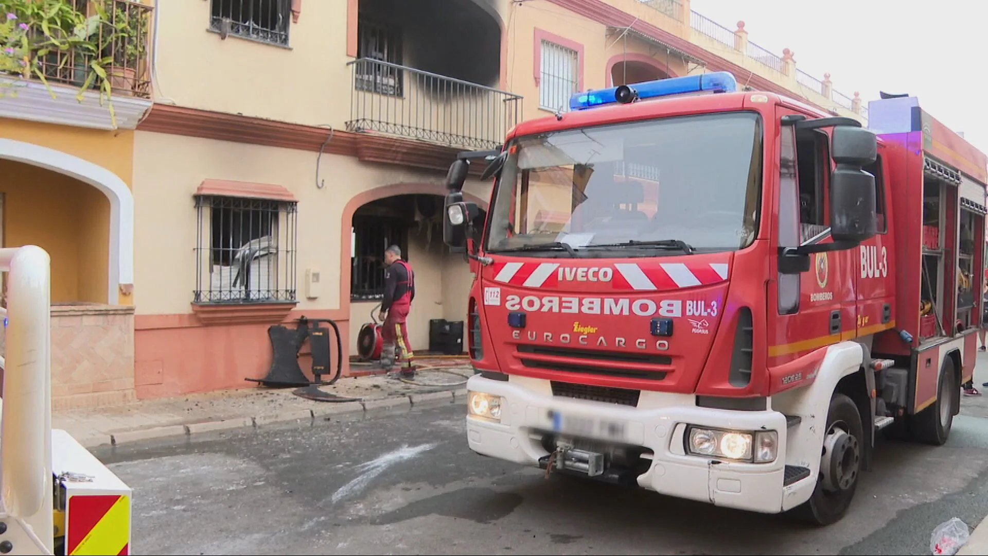 Incendio en Guillena, Sevilla, donde han muerto cuatro personas 