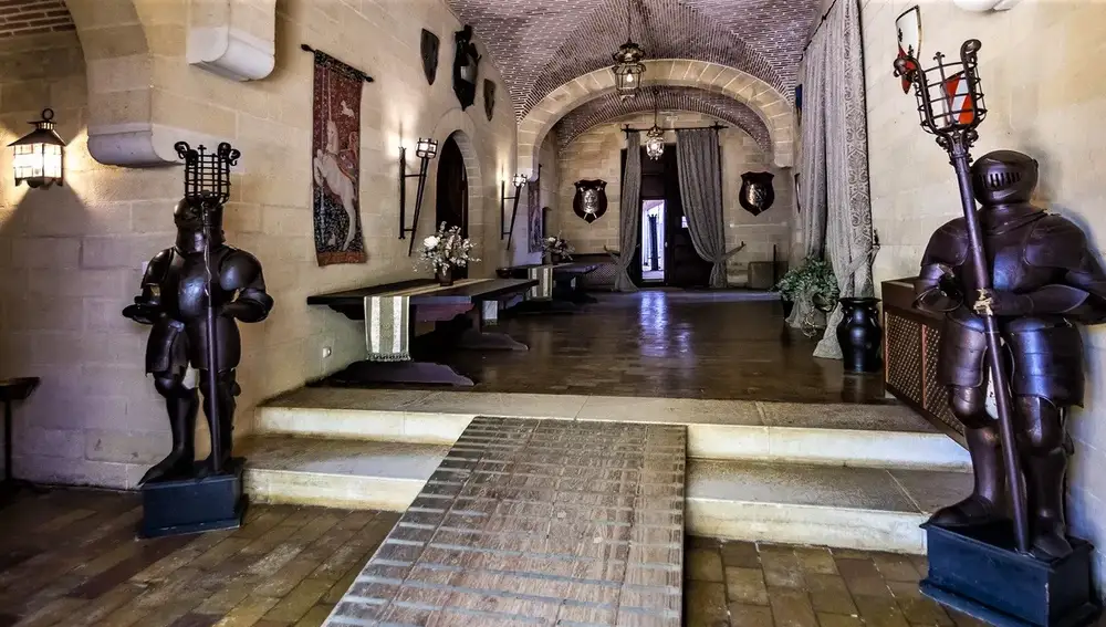Interior del Castillo de Almodóvar Interior del Castillo de Almodóvar