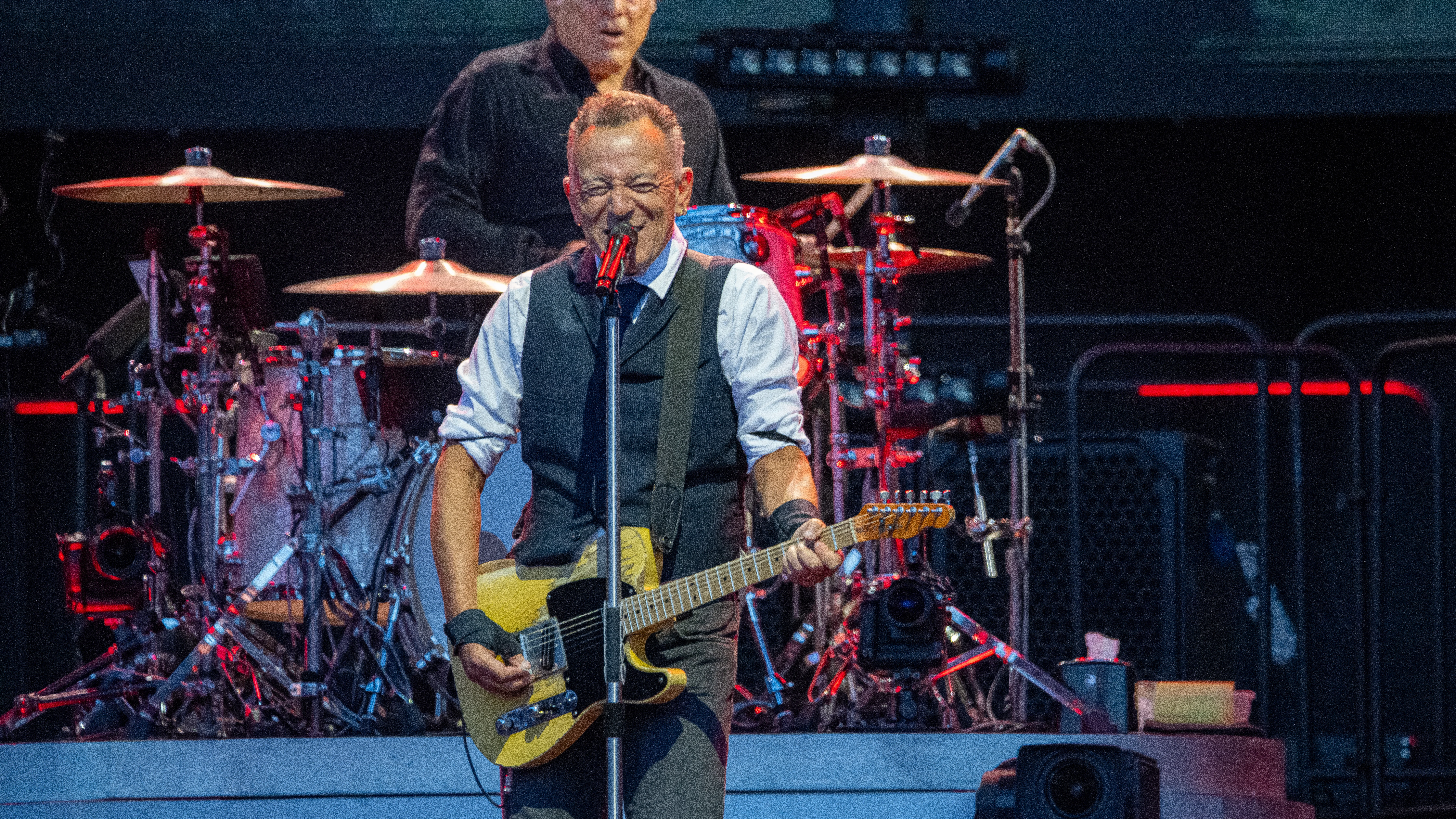 El cantante Bruce Springsteen durante su actuación en el Estadi Olímpic, a 20 de junio de 2024, en Barcelona, Catalunya (España). 