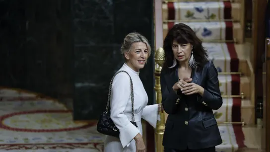 La vicepresidenta segunda y ministra de Trabajo, Yolanda Díaz, y la ministra de Igualdad, Ana Redondo, en la apertura de la XV Legislatura La vicepresidenta segunda y ministra de Trabajo, Yolanda Díaz, y la ministra de Igualdad, Ana Redondo, en la apertura de la XV Legislatura