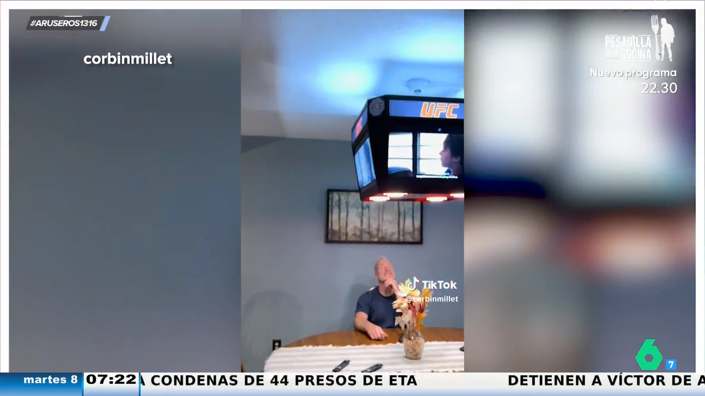 Así reaccionan los padres de un joven a los cambios que hace cuando no están en casa: de una máquina de ganchos a un jumbatrón Así reaccionan los padres de un joven a los cambios que hace cuando no están en casa: de una máquina de ganchos a un jumbatrón