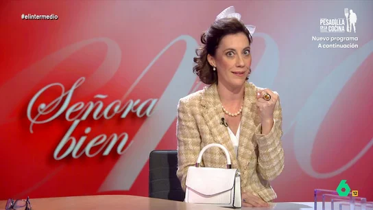 La 'señora bien' pide proteger a la reina Sofía: "Eso sí es feminismo y no asaltar iglesias enseñando las tetas" 'Piluchi' se ha declarado juancarlista y, además, ha pedido que se reivindique más la figura de la reina emérita. "Ella sí es una señora que representa España y no la vedette esa", afirma la 'señora bien'.