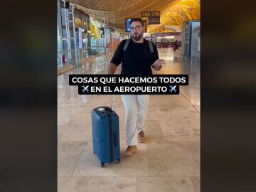 Benja Serra hablando sobre las cosas que hacemos en el aeropuerto