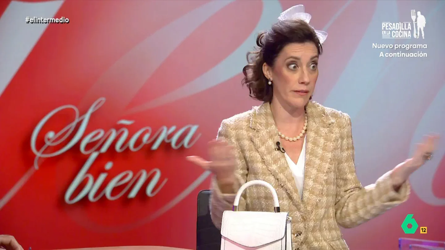La 'señora bien', en contra del último reglamento del ministerio de Trabajo: "La ministra ha decidido que las empresas sean gais" 'Piluchi' se muestra muy enfadada debido a que, en su opinión, siempre se dan subvenciones "a los señoritos de la purpurina". No te pierdas sus argumentos en el vídeo principal.