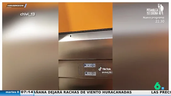 Una mujer se viraliza al recibir una llamada de una teleoperadora a través del ascensor: "Si quieres te llamo al móvil" Una mujer se viraliza al recibir una llamada de una teleoperadora a través del ascensor: "Si quieres te llamo al móvil"