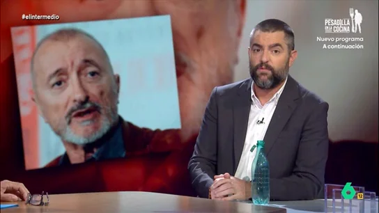 Dani Mateo 'descubre' un nuevo uso para las botellas con el tapón unido: "Detectar cuñados" Como expone el colaborador, esta normativa europea ha indignado a numerosos políticos, como Santiago Abascal, líder de Vox, o Xavier García Albiol, alcalde de Badalona, que se han manifestado públicamente en contra de estos tapones.