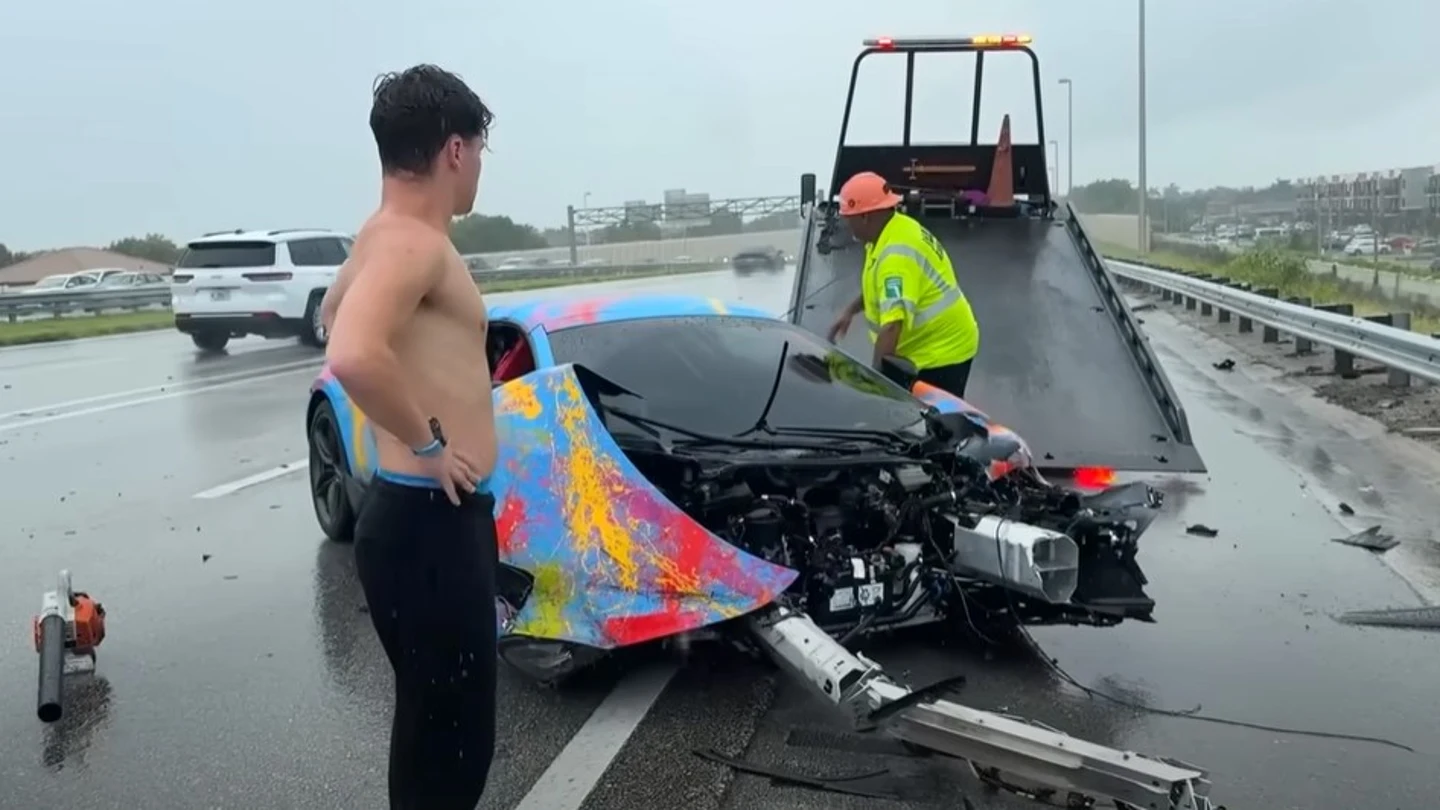 Imágenes tras el accidente que sufrió un youtuber estadounidense. Imágenes tras el accidente que sufrió un youtuber estadounidense.