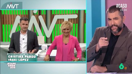 El enfado de Dani Mateo tras la 'petición' de Iñaki López: "Adiós, Cristina, quítame a este" La conexión de Zapeando con Más Vale Tarde se han convertido en un intercambio de pullas entre Iñaki López y Dani Mateo después de que el presentador del programa le pida al humorista una despedida 'especial'.