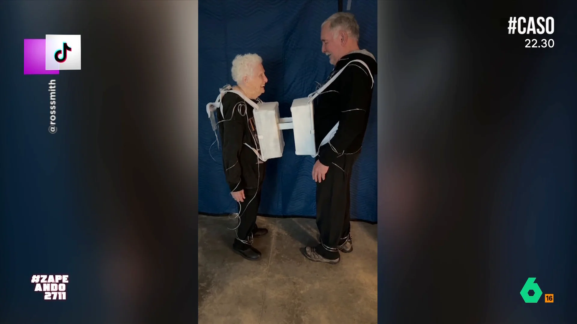 Una pareja de ancianos sorprende con su original disfraza para Halloween: "Me dan un poco de envidia"