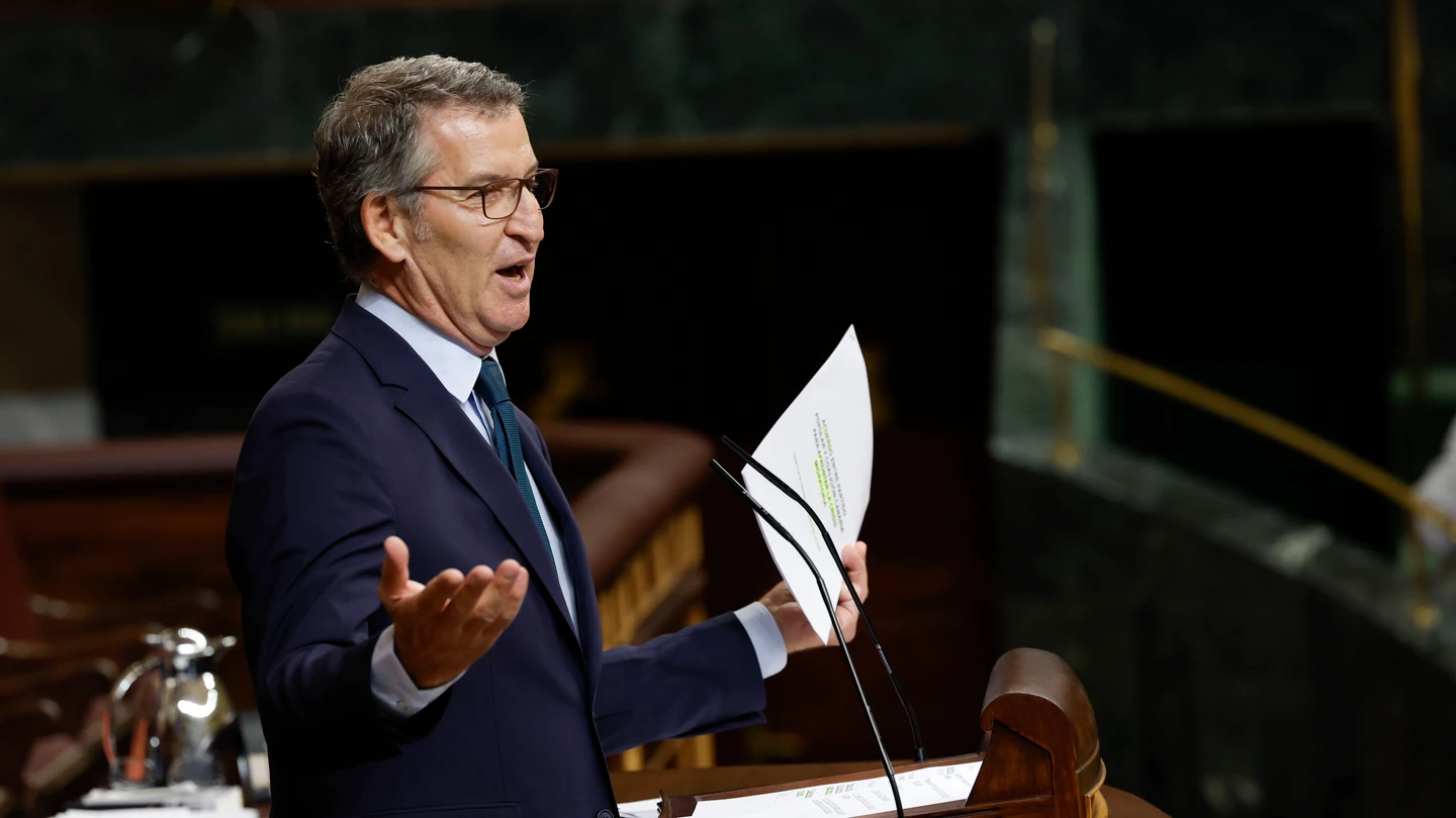 El presidente del PP, Alberto Núñez Feijóo interviene tras la comparecencia del jefe del Ejecutivo El presidente del PP, Alberto Núñez Feijóo interviene tras la comparecencia del jefe del Ejecutivo