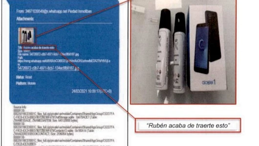 Imagen que Aldama recibió de su secretaria en la que le informaba de lo que le había traído el comandante de la Guardia Civil imputado.