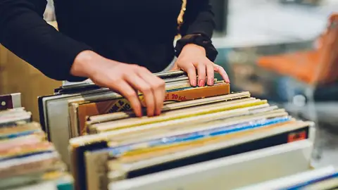 Vinilos en East Market Shop Vinilos en East Market Shop