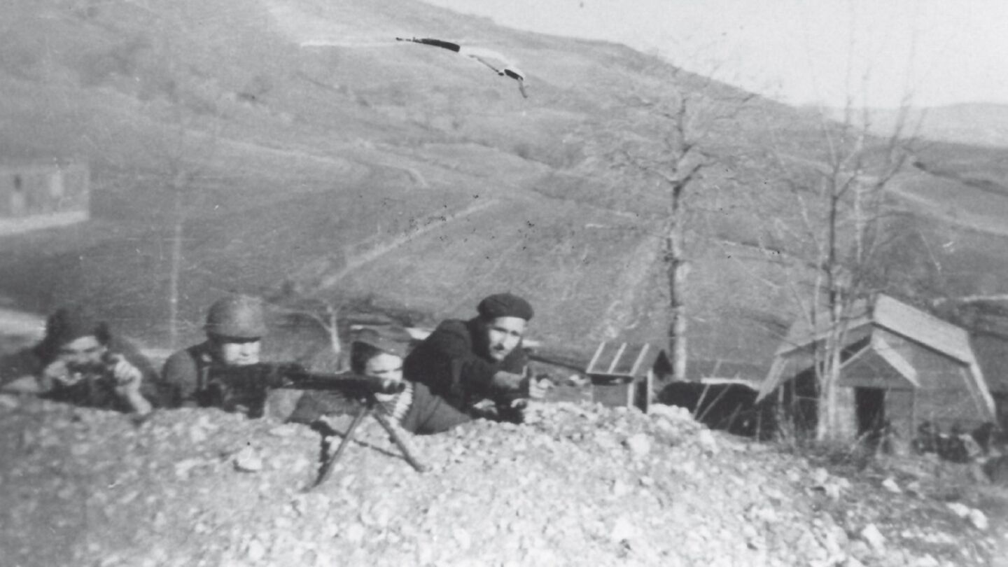 Guerrilleros españoles durante la ‘Operación Reconquista de España’, octubre de 1944.