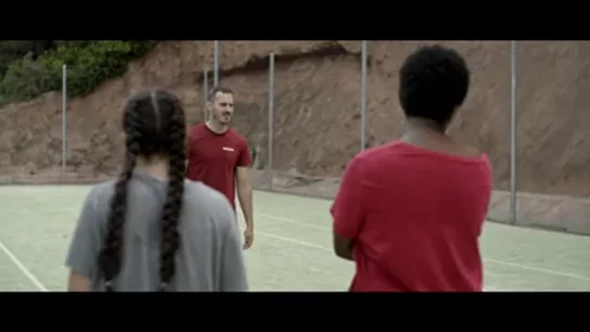 El peligro de los niños adictos al móvil: "Tienen problemas de coordinación al caminar y les cuesta mirar a los ojos" El peligro de los niños adictos al móvil: "Tienen problemas de coordinación al caminar y les cuesta mirar a los ojos"