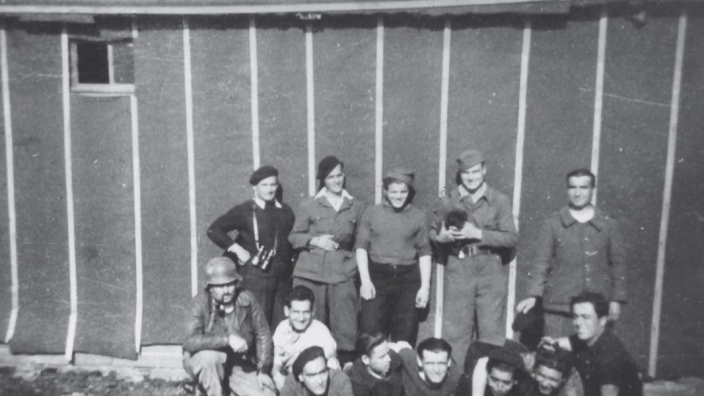 Guerrilleros españoles durante la ‘Operación Reconquista de España’, octubre de 1944. Guerrilleros españoles durante la ‘Operación Reconquista de España’, octubre de 1944.