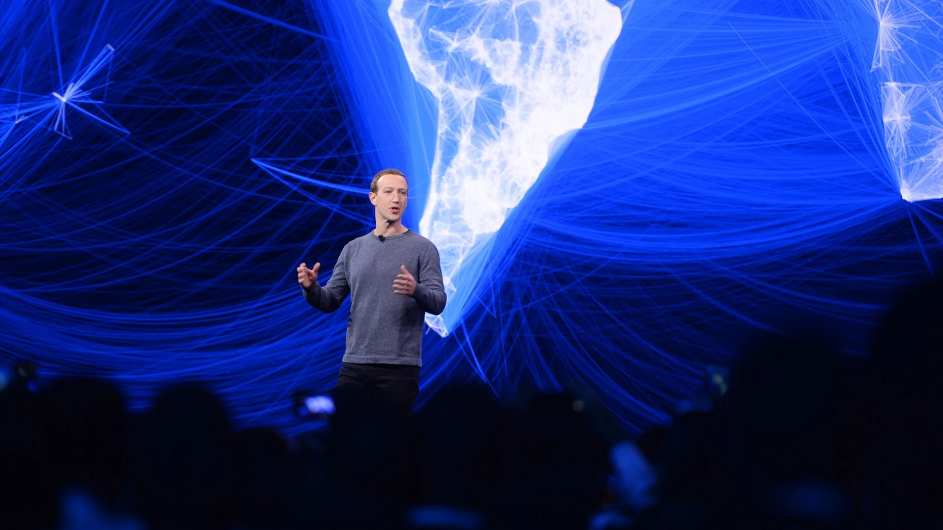 Mark Zuckerberg durante la pconferencia de Facebook F8 de 2019 en el McEnery Convention Center.