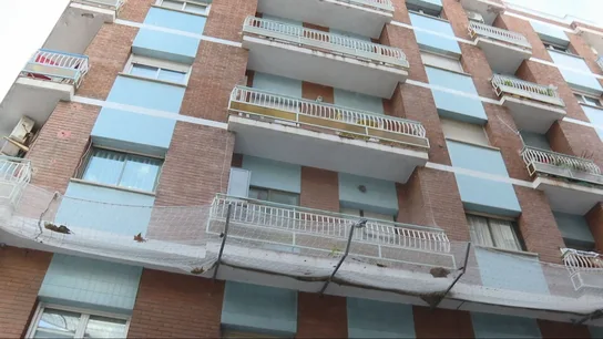 Edificio de Barcelona afectado por la estafa de un administrador de fincas Edificio de Barcelona afectado por la estafa de un administrador de fincas