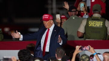 El expresidente estadounidense y candidato republicano, Donald Trump, en un mitin en Coachella, California