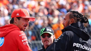 Charles Leclerc y Lewis Hamilton 