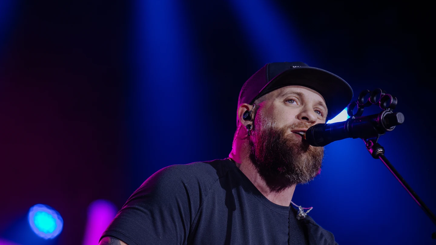 Brantley Gilbert actúa en el Big Machine Label Group Lunch durante CRS 2023 en el Omni Nashville Hotel el 15 de marzo de 2023 en Nashville, Tennessee. Brantley Gilbert actúa en el Big Machine Label Group Lunch durante CRS 2023 en el Omni Nashville Hotel el 15 de marzo de 2023 en Nashville, Tennessee.