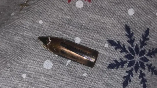Así fue el recorrido de la bala perdida en el tiroteo de la Tres Mil Viviendas Bala de alto calibre encontrada en Nervión