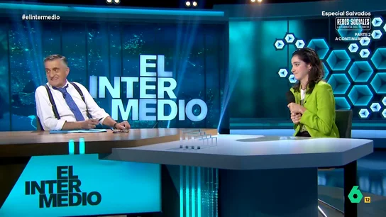 Inés Rodríguez intenta 'engatusar' a Wyoming para que comparta piso con ella: "Si me entretienes por la noche, te hago la cena" Inés Rodríguez intenta 'engatusar' a Wyoming para que comparta piso con ella: "Si me entretienes por la noche, te hago la cena"