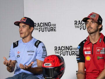 Marc M&aacute;rquez y 'Pecco' Bagnaia