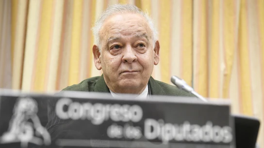 El ex director adjunto operativo de la Policía Nacional, Eugenio Pino, durante la comisión de investigación de la 'Operación Cataluña'. El ex director adjunto operativo de la Policía Nacional, Eugenio Pino, durante la comisión de investigación de la 'Operación Cataluña'.