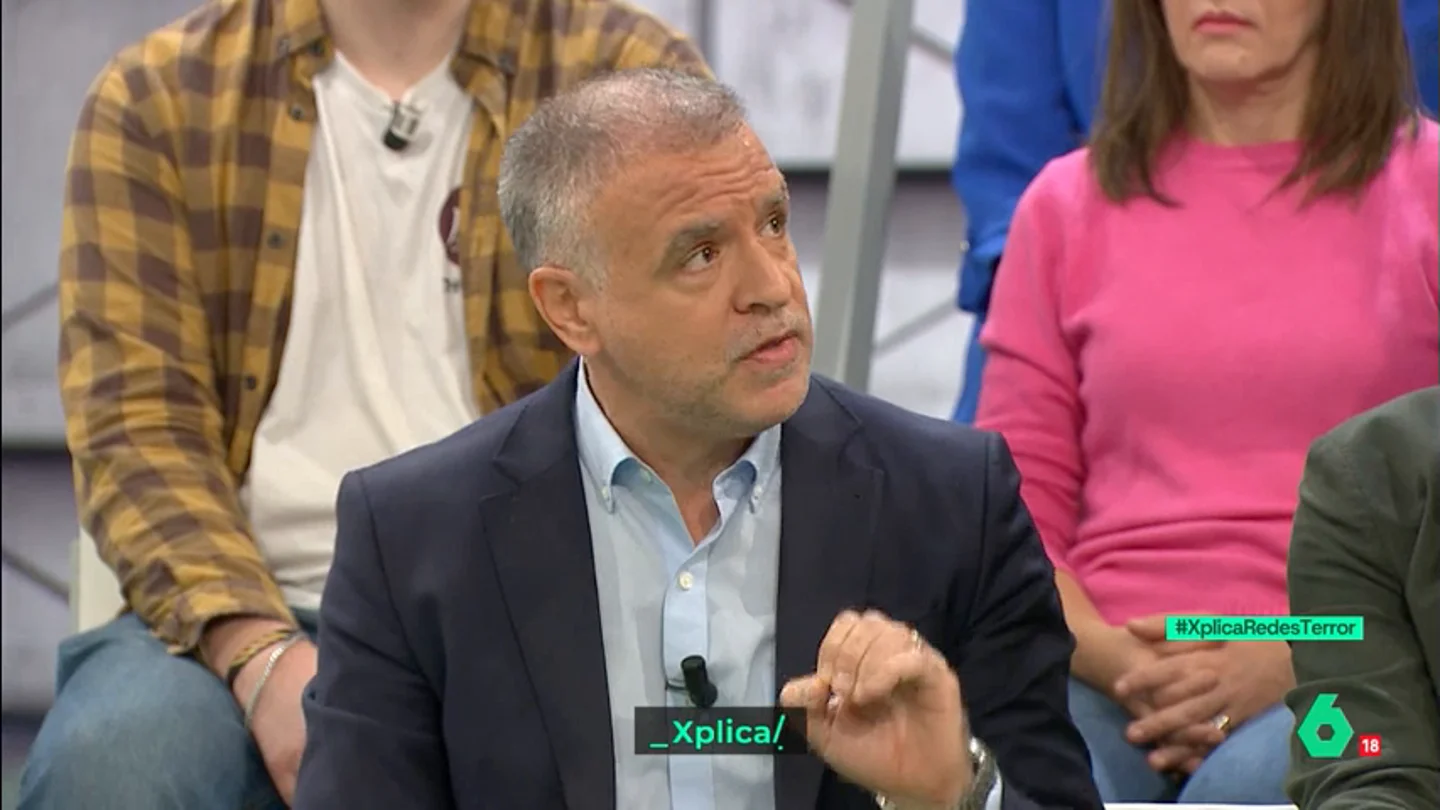 XPLICA | El abogado de los moderadores, tajante sobre las redes sociales: "Están diseñadas para crear gente adicta y enferma" XPLICA | El abogado de los moderadores, tajante sobre las redes sociales: "Están diseñadas para crear gente adicta y enferma"