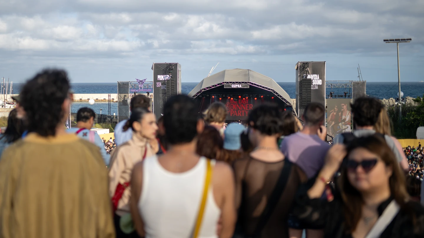 Ambiente durante la segunda jornada del Primavera Sound Barcelona 2024, a 31 de mayo de 2024, en Barcelona, Catalunya (España). Ambiente durante la segunda jornada del Primavera Sound Barcelona 2024, a 31 de mayo de 2024, en Barcelona, Catalunya (España).