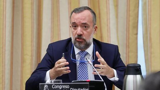 El ex número dos de Interior en la etapa de Rajoy niega la operación Cataluña y asegura que su cargo le salió "muy caro" Francisco Martínez, el ex número dos de Interior en la etapa de Jorge Fernández Díaz comparece este martes ante la comisión creada en el Congreso que investiga una presunta trama parapolicial para atacar al independentismo durante la etapa del PP al frente de ese Ministerio.