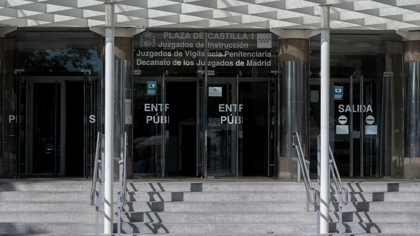 Entrada de los Juzgados de Plaza de Castilla, en una imagen de archivo Entrada de los Juzgados de Plaza de Castilla, en una imagen de archivo